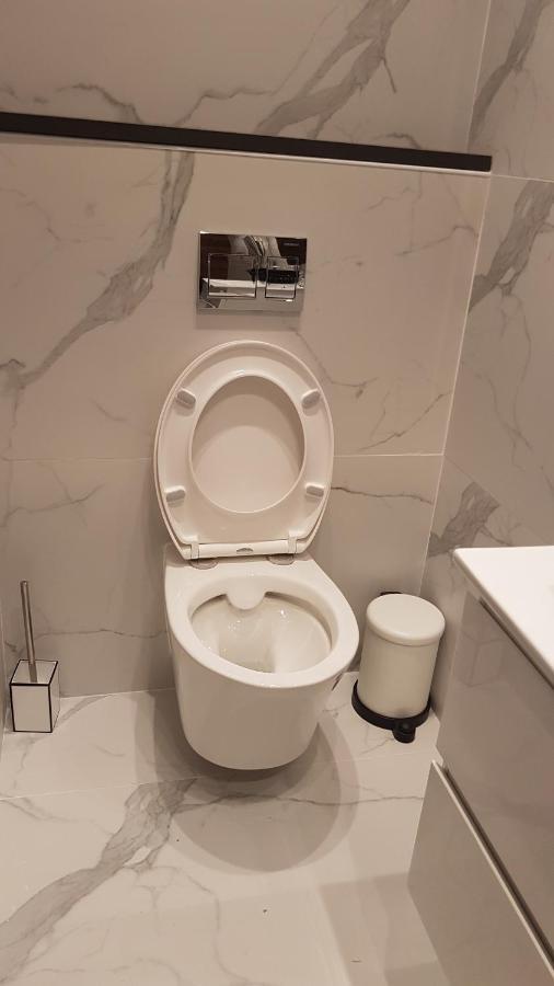 Exclusive Guest Room Bene Beraq エクステリア 写真