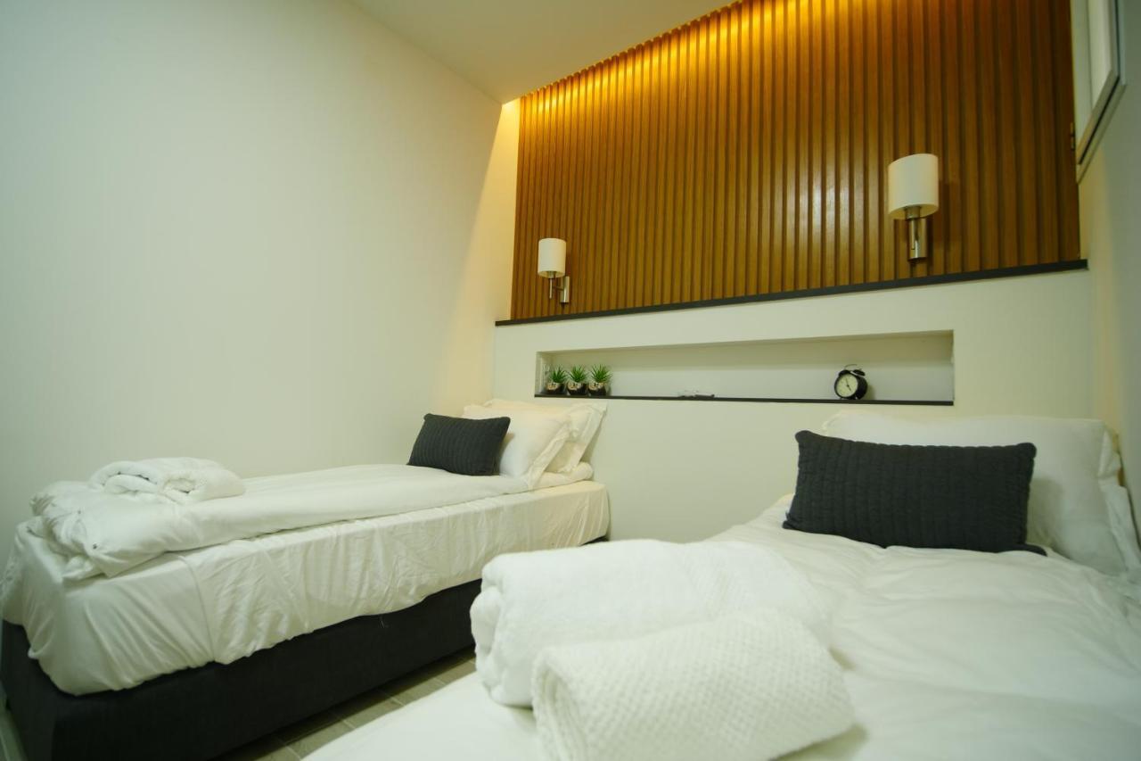 Exclusive Guest Room Bene Beraq エクステリア 写真